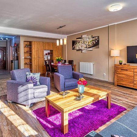 Apartamenty 11-Go 26 I 22 Listopada By Royal Aparts Świeradów-Zdrój Exteriör bild